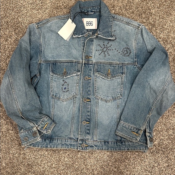 Urban Outfitters BDG Studded Relaxed Fit Denim Trucker Jacket Medium UNISEX - Picture 3 of 7